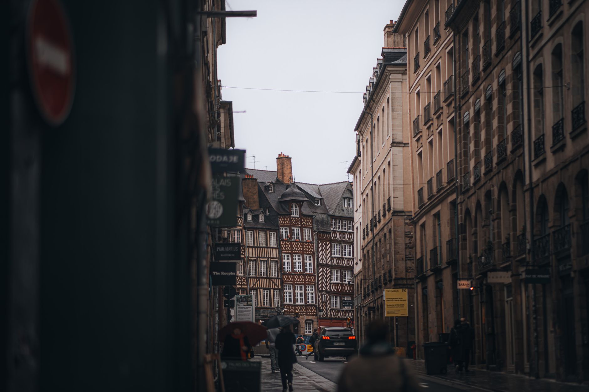 Pourquoi la photographie urbaine est-elle si captivante à Rennes ?